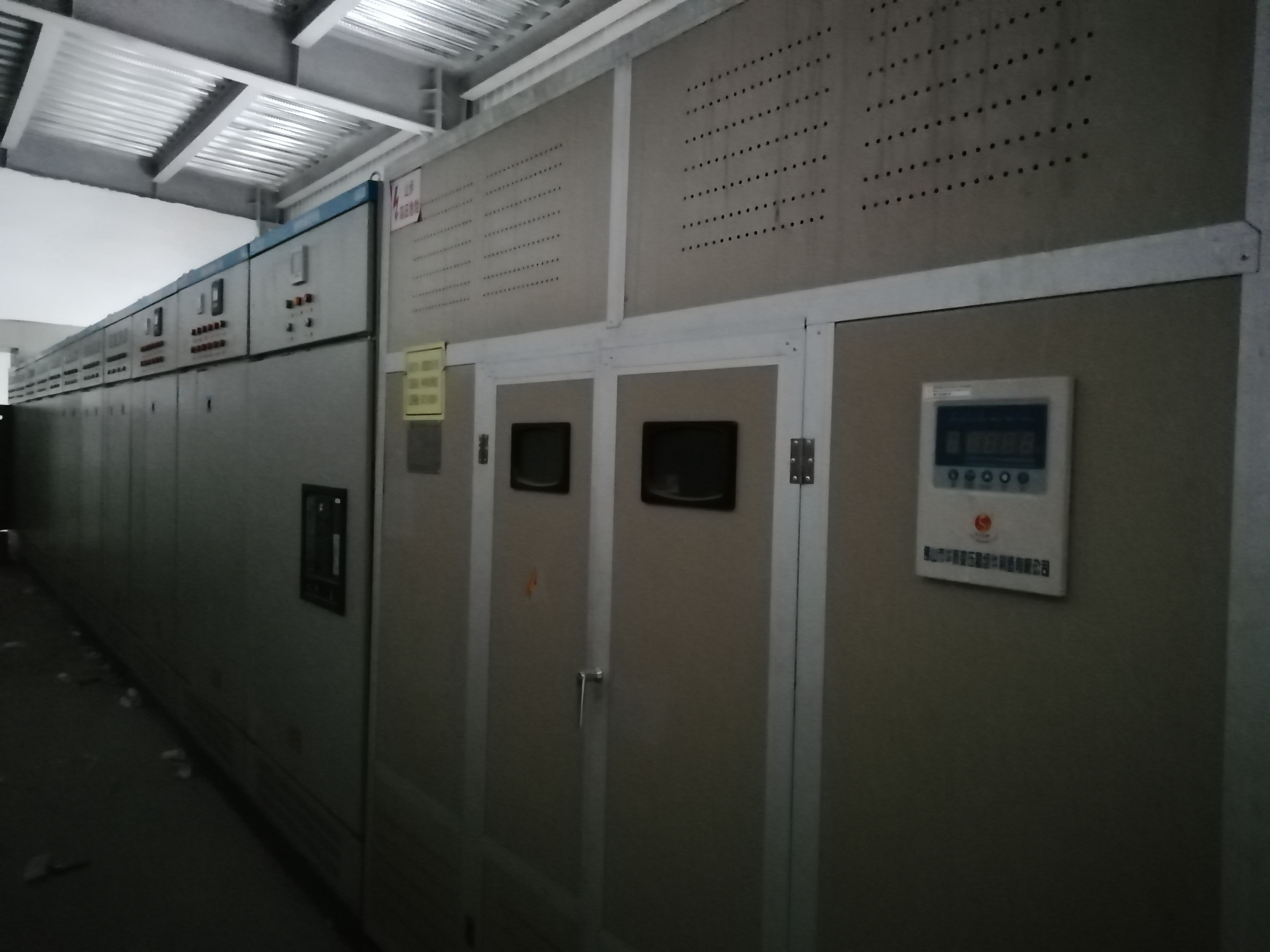 內蒙古錫林郭勒中材科技風電高低壓配電工程